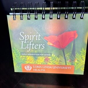 Spirit Lifters Daily Inspiration Book